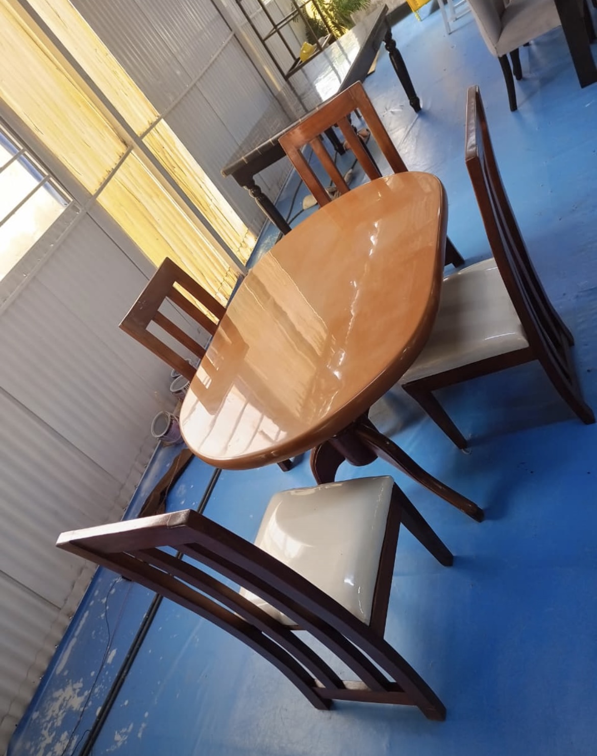 Four seater mahogany dinning table